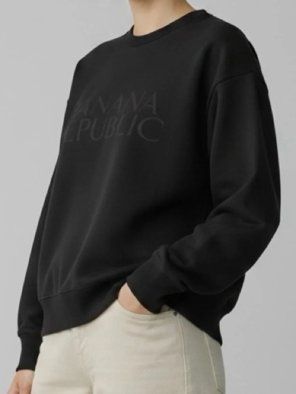 Banana Republic Black Tonal Logo Cotton Blend Graphic Crewneck Sweatshirt Size M